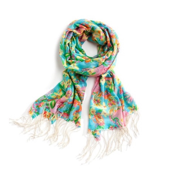 Lilly Pulitzer Accessories - Lilly Pulitzer South Carolina Murfee Scarf Wrap